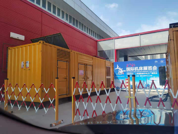 含山发电车出租-发电机无电压或电压太低怎么办？