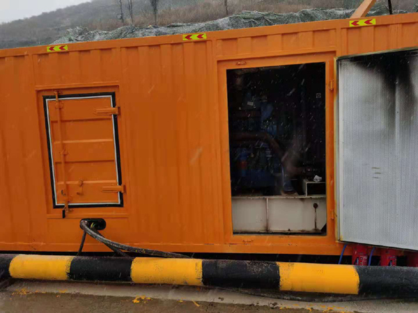 含山出租发电机-船用柴油发电机的工作原理是怎么样的？